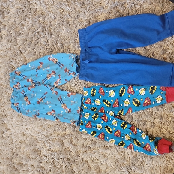 Toddler lot of 5 size 2T Pajama pants - Picture 3 of 3